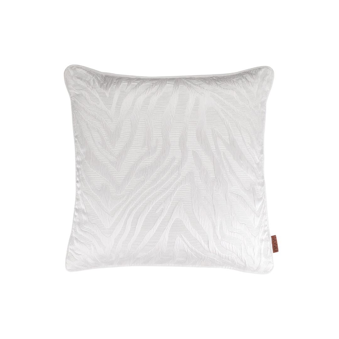 Frida 50*50 Beyaz Zebra Saten Kırlent