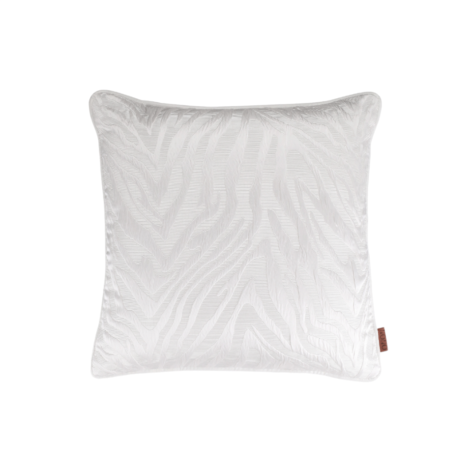 Frida 50*50 Beyaz Zebra Saten Kırlent