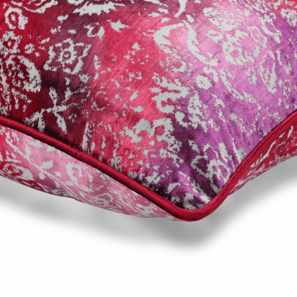 Oliva Damask 50*50 Kırmızı Kadife Kırlent