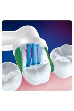 Oral-B 3D White Clean Maximiser Diş Fırçası Yedek Başlığı 4'lü