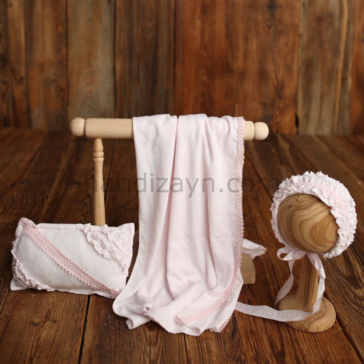 Toz Pembe Fırfırlı Wrap Set