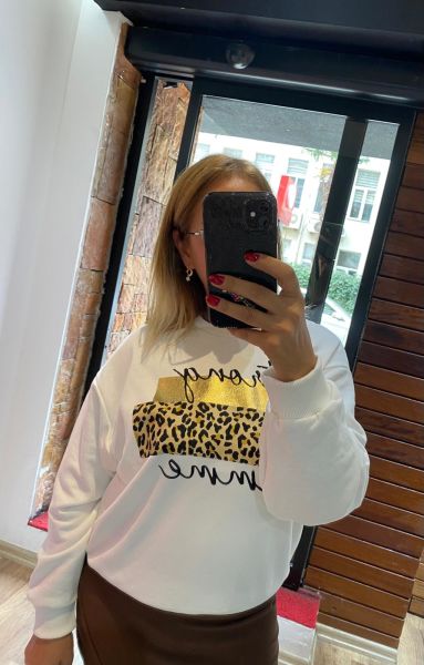 Leopar Desen Detaylı Sweatshirt Ekru