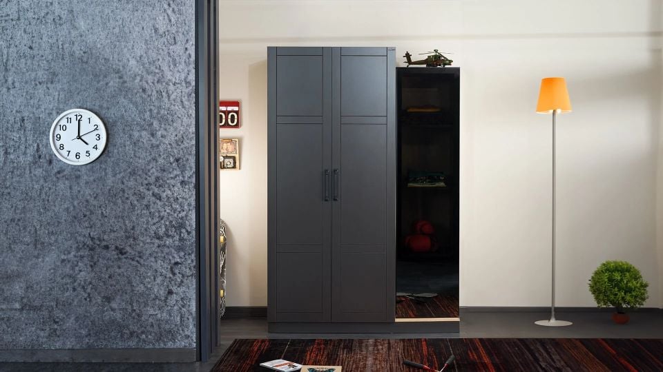 Boss 3 Kapaklı Dolap