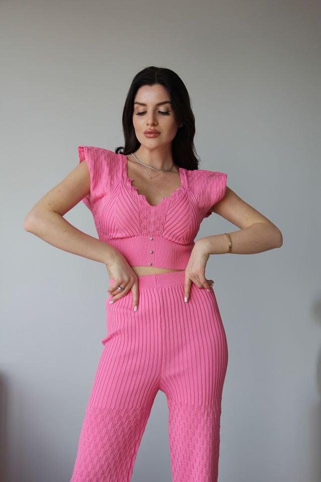 Pembe Taş Detaylı Ajurlu Crop Bluz ve Pantolon Alt Üst İnce Triko Takım