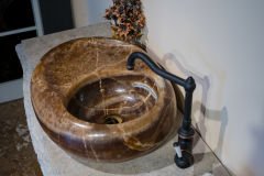 Onyx Banyo Lavabo, Doğal Taş Onyx Özel Lavabo, Onyx Mermer Lavabo, Özel Mermer Lavabo,Kahverengi karışımlı Lavabo,Lüks Lavabo,Modern Lavabo