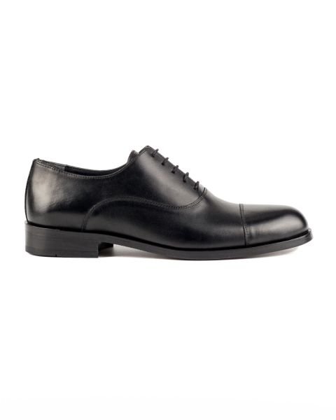 حذاء مايسترو كلاسيكي من الجلد الطبيعي باللون الأسود للرجال