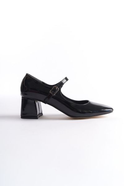 Повседневные женские туфли на каблуке TR085Y04A