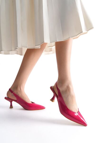Женские туфли на высоком каблуке TR040Y36D