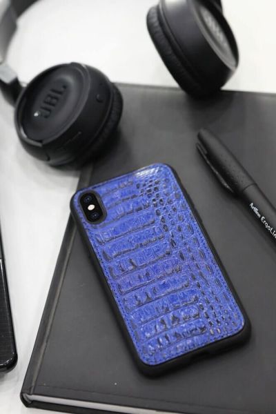 حافظة iPhone X / XS مصنوعة من جلد التمساح باللون الأزرق الداكن
