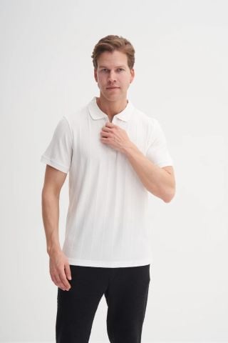 Caz 4238 Polo Yaka Kendinden Dokulu Regular Fit Fermuarlı Tişört EKRU