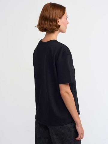 Dilvin 30312 Dekoratif Dikişli Bisiklet Yaka Tshirt-Siyah
