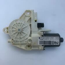Sag Arka Cam Krıkosu Motoru fluence 827309407R