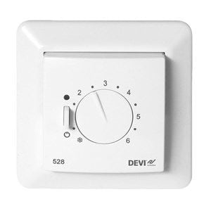 DEVIreg 530  Duvara monte edilebilir, 5-45°C, 15 A, zemin sensörlü termostat