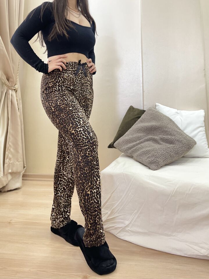 Kadın Kadife Pijama Altı Eşofman Pamuklu Leopar - M