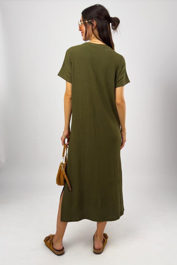 Kadın Bürümcük Kumaş Yırtmaçlı Oversize Kısa Kol Bisiklet Yaka Midi Boy Elbise YEŞİL - S/M