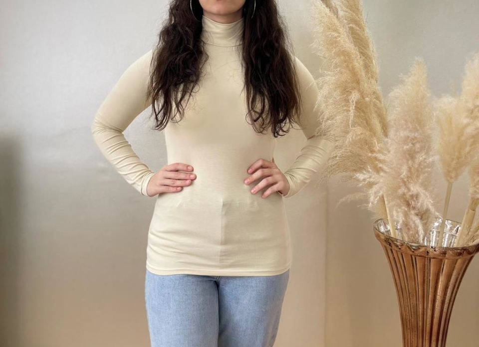 Kadın Uzun Kollu Yarım Balıkçı Yaka 1 Adet Açık Bej - L/XL