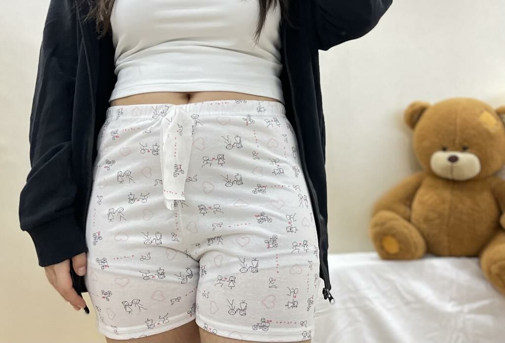 Kadın %100 Pamuklu Süprem Desenli Yumuşak Basic Mini Şort MS.Beyaz Çöp Adam - XXL