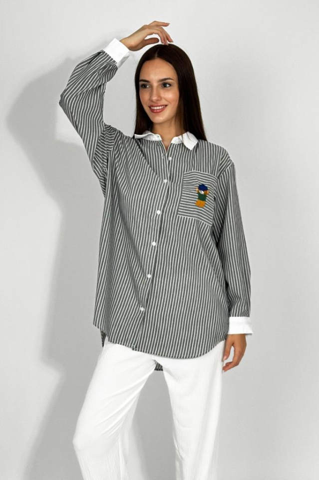 Kadın Pamuklu Nakışlı Ayıcık Desenli Cepli Çizgili Gömlek
