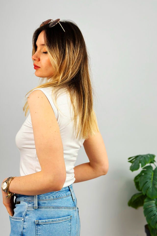 Kadın Sıfır Kol Yarım Balıkçı Yaka Body 2 Adet BEYAZ - L/XL