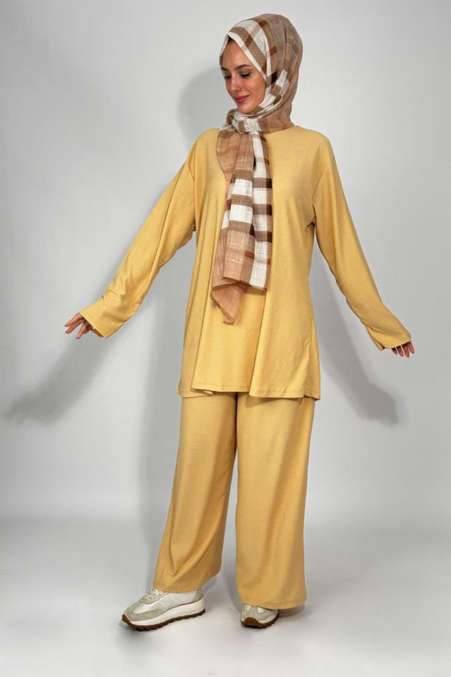 Kadın Tunik Pantolon Alt Üst İkili Rahat Kalıp Tesettür Takım BEJ - M
