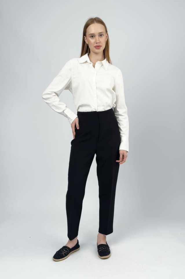 Kadın Yüksek bel Esnek/ Likralı Kumaş Havuç Kesim Pensli Pantolon Siyah - S