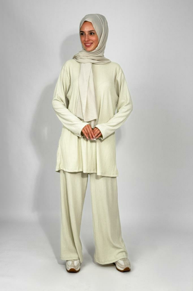 Kadın Tunik Pantolon Alt Üst İkili Rahat Kalıp Tesettür Takım EKRU - M