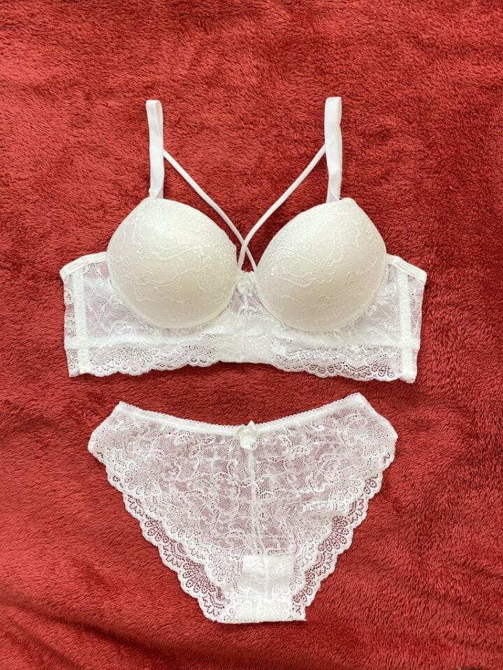 Kadın Dantelli Desteksiz Bralet Sütyen Takım İpli Ekru - 95