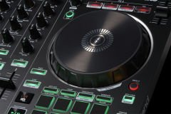 Roland DJ-202 DJ Kontrol Cihazı