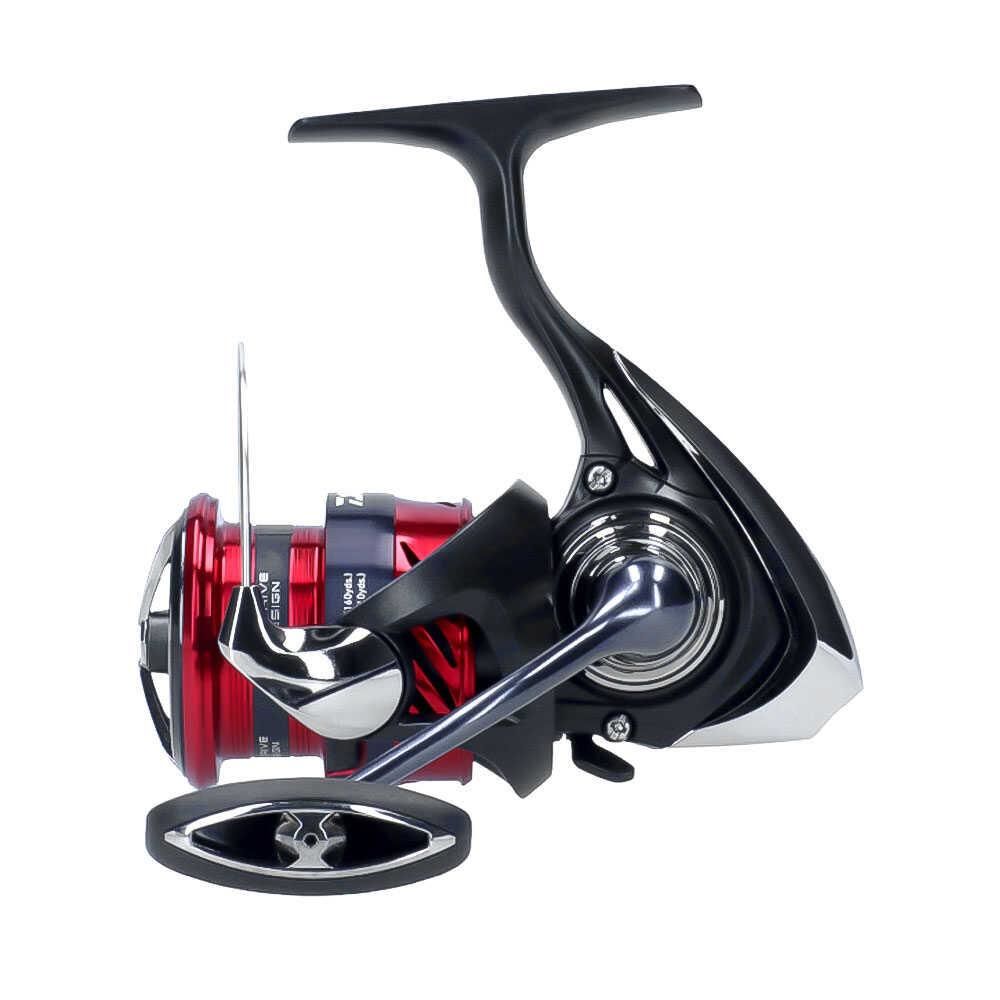 Daiwa Ninja 23 LT 3000 CXH Spin Olta Makinesi