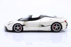 BBR-MODELS - FERRARI - LAFERRARI APERTA SPIDER 2016