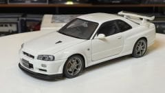 AUTOart Nissan SKYLINE GT-R R34 V-SPEC II