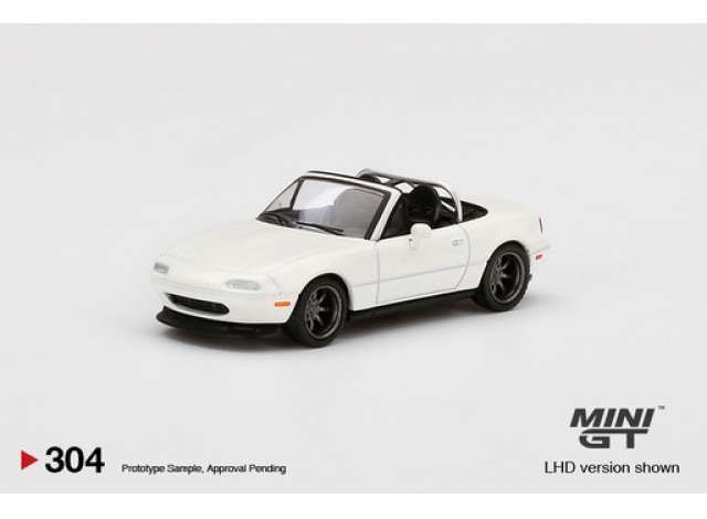 1/64 Mazda Miata MX-5 (NA) Tuned Version, classic white