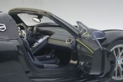 AUTOART - PORSCHE - 918 SPIDER CLOSED ROOF 2013