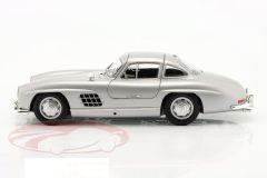 MINICHAMPS - MERCEDES BENZ - 300SL COUPE GULLWING (W198) 1955