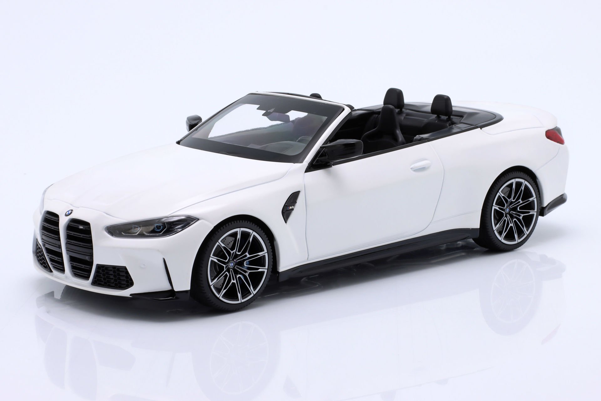 MINICHAMPS - BMW - 4-SERIES M4 CABRIOLET 2020