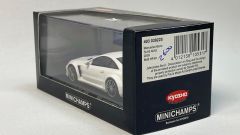 MINICHAMPS - MERCEDES BENZ - SL65 AMG 2009