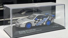 MINICHAMPS - PORSCHE - 911 GT3 RS (997 II) 2010