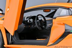 AUTOART - LAMBORGHINI - AVENTADOR SVJ 2018