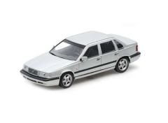 1994 Volvo 850 saloon, silver