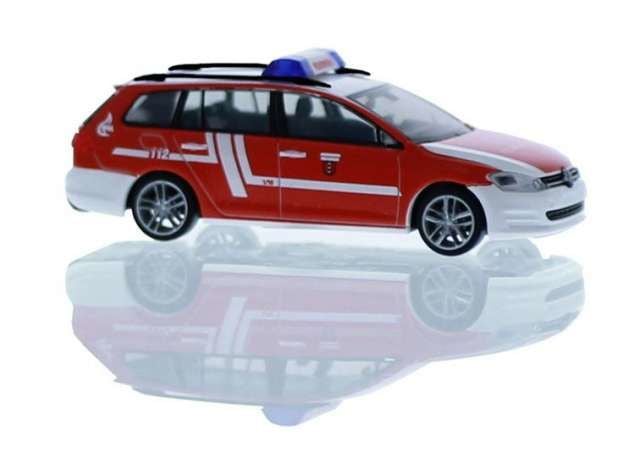 1/87 Volkswagen Golf VII Variant *Feuerwehr Fellbach*, red