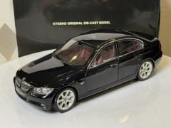 KYOSHO - BMW - 3-SERIES 330i BERLINA 2005 E90