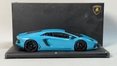 MR-MODELS LAMBORGHINI AVENTADOR LP-700