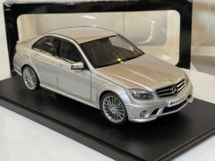 AUTOART - MERCEDES BENZ - C-CLASS C63 AMG 2008 CON SEDILI IN PELLE - WITH LEATHER SEATS