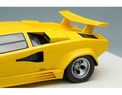 MAKE-UP Lamborghini Countach LP5000 QV with Rear Wing Yellow