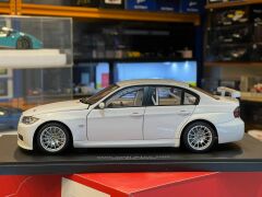 AUTOART - BMW - 3-SERIES 320Si WTCC 2006 - PLAIN BODY VERSION