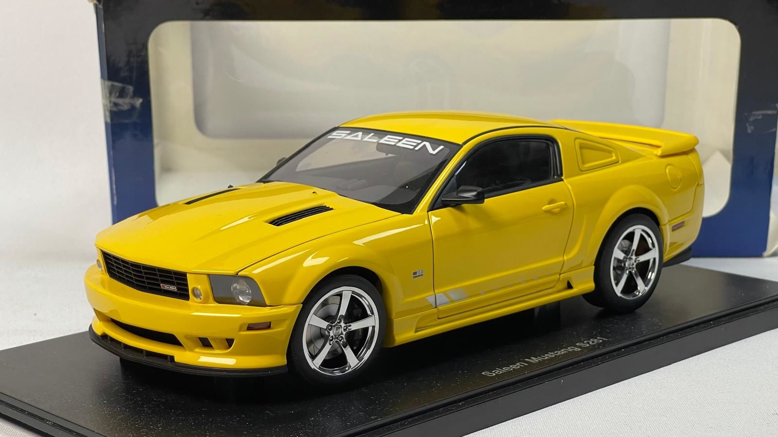 AUTOART - SALEEN - FORD MUSTANG S281 EXTREME 2007