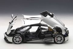 AUTOART - PAGANI - HUAYRA 2012