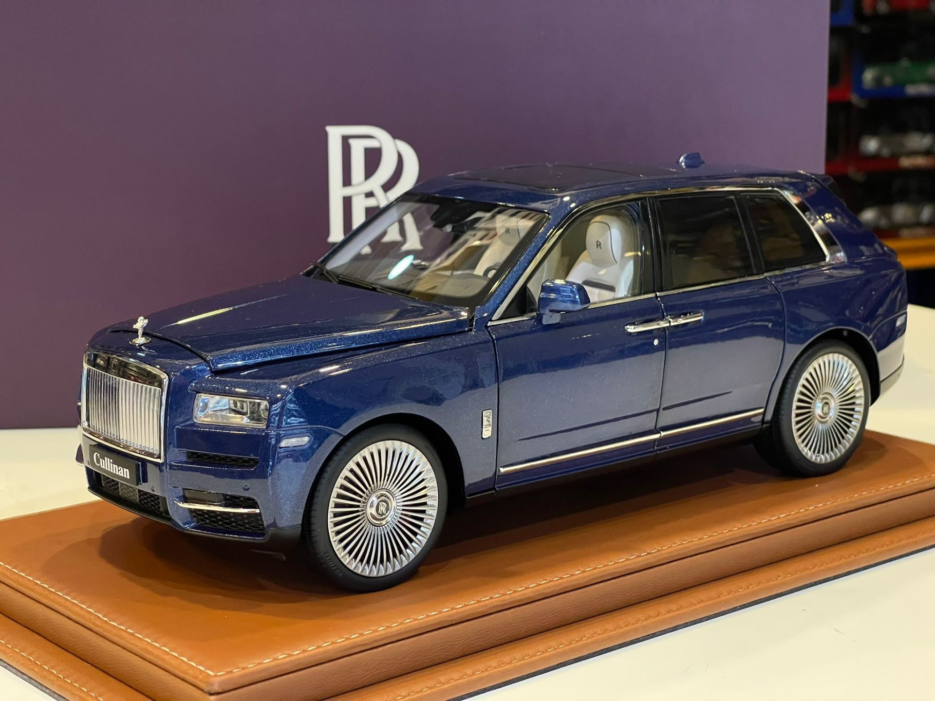 KENG-FAİ (KYOSHO) ROLLS ROYCE CULLINAN