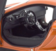 AUTOART - McLAREN - MP4 12C ROADCAR 2011