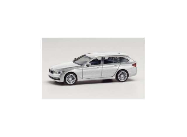 BMW 5 series touring, silver